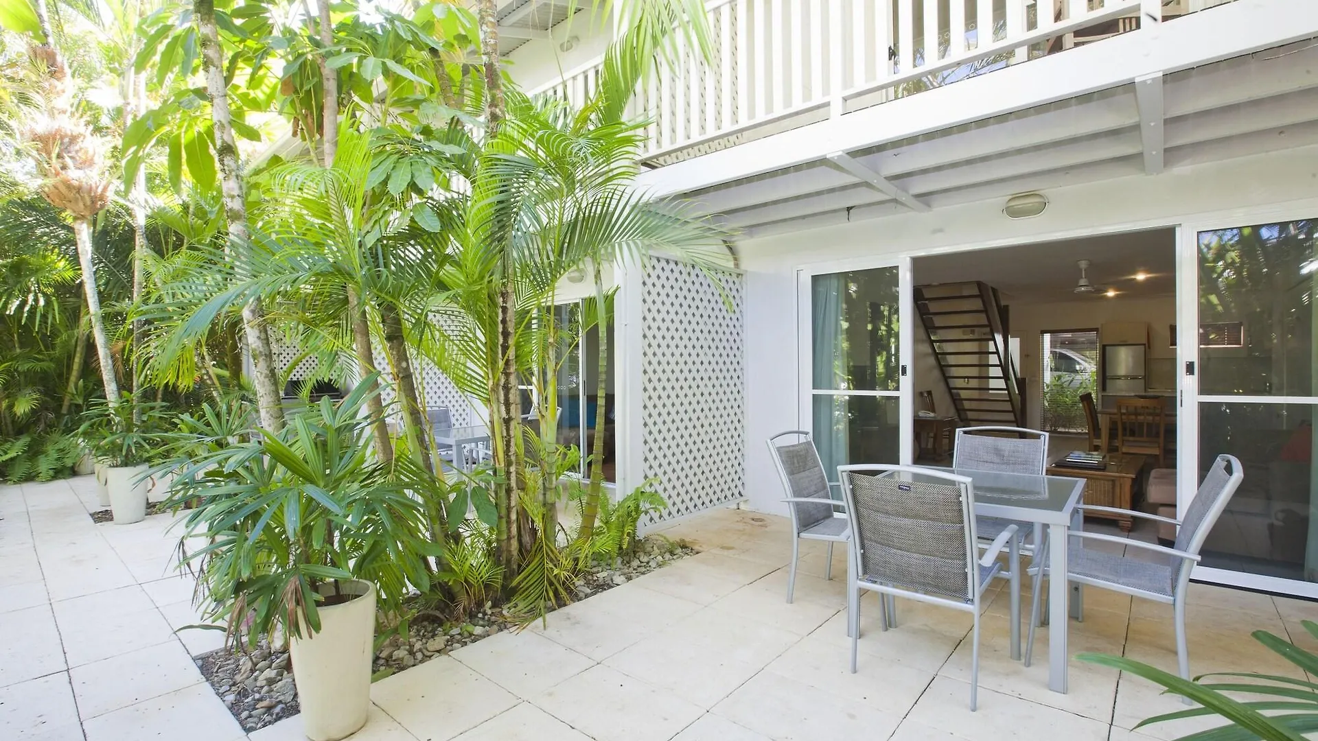 Coral Sea Villas Port Douglas Hotel apartamentowy